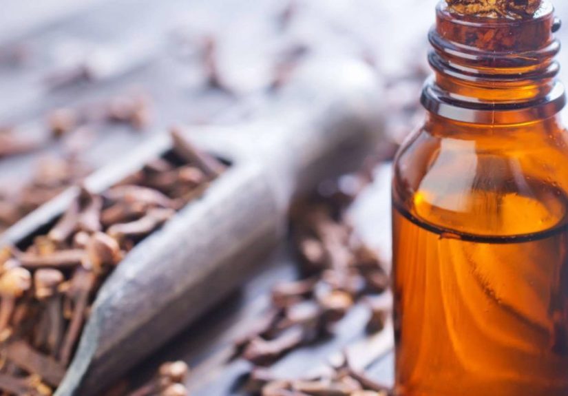 Clove oil for toothache: Use and side effects