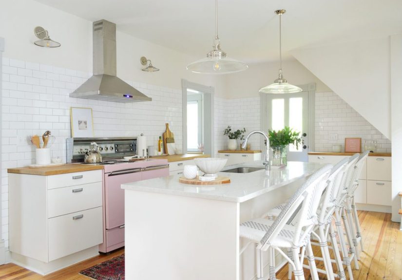 #102: Are Islands Ruining America's Kitchens?