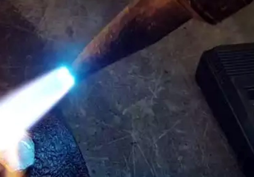 Amazing Carbon Foam Doesn’t Take Much Bread