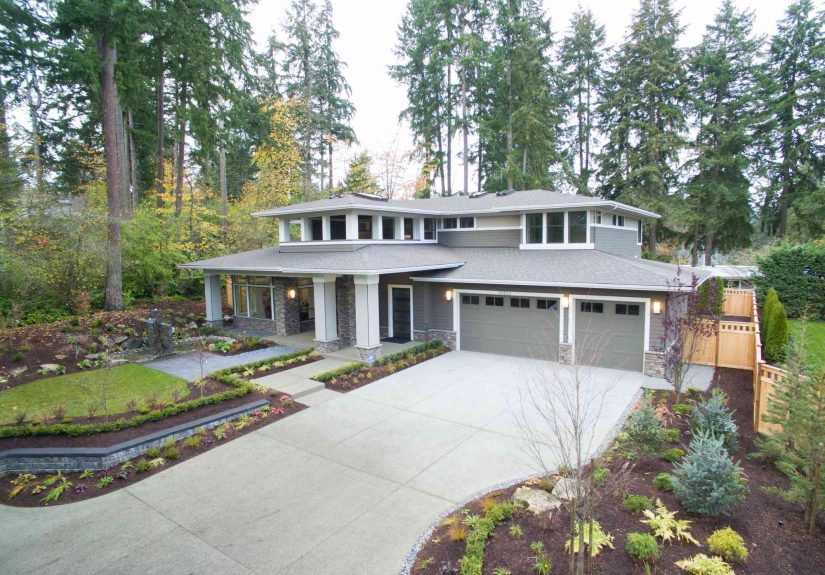 20 Driveway Entrance Ideas to Boost Your Curb Appeal