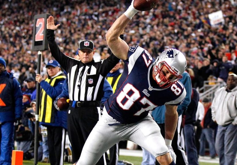 2010s NFL Tight Ends, Ranked by Fans