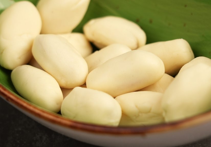 3 Ways to Make Jordan Almonds