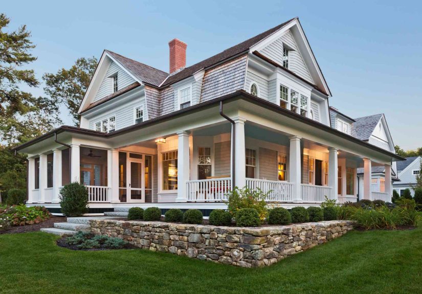 6 Things Making Your Home's Exterior Look Bad, According to Designers