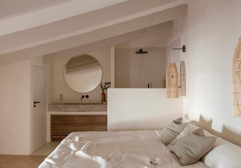 A Guide to Pony Walls: What They Are and How to DIY One in Your Home
