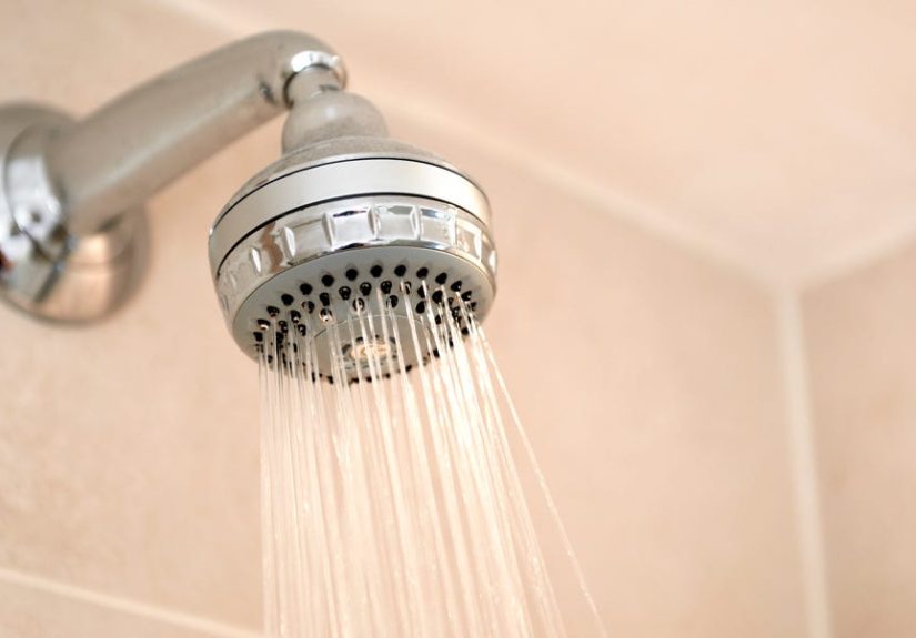 Does Closing the Door While Showering Cause Mold? An Expert Explains