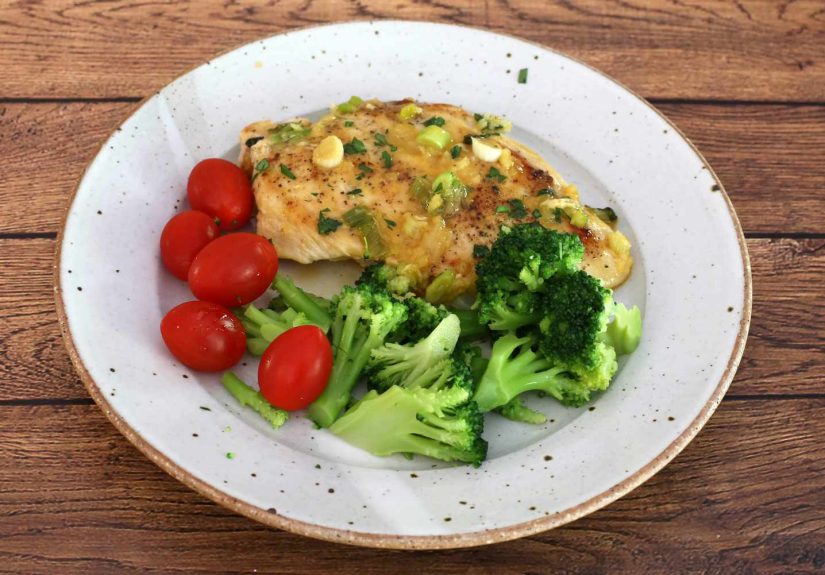 Easy Orange-Garlic Chicken Breasts Recipe