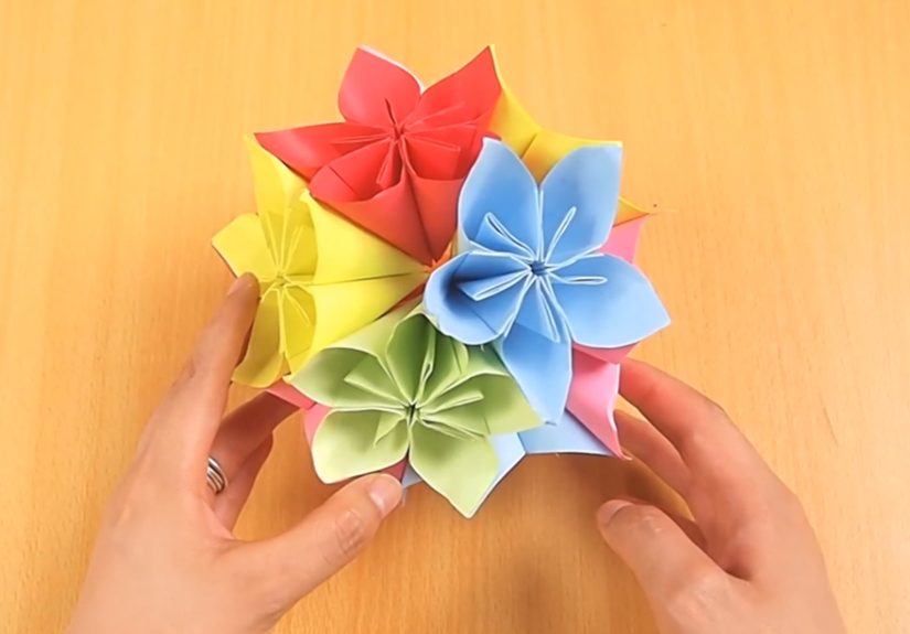 How to Make a Kusudama Ball: 12 Steps