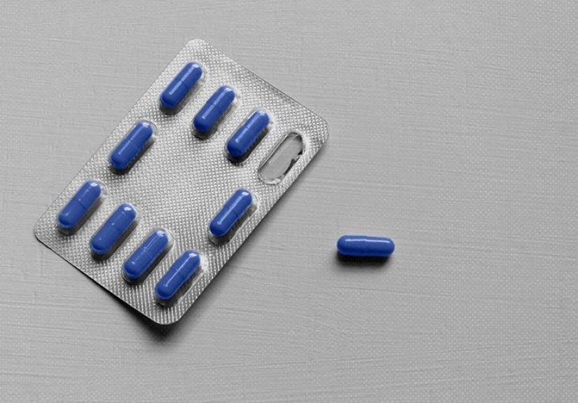MAOIs: Types, Uses, Side Effects, and More