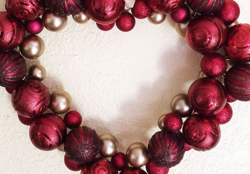 Valentine Ornament Wreath - Using a Clothes Hanger