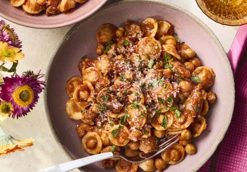 Chickpeas with Sausage and Pasta