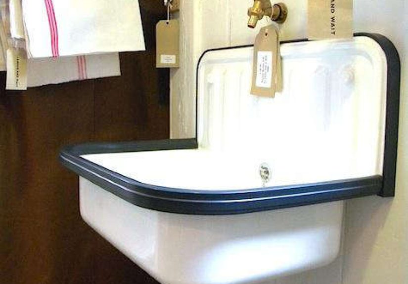 Domestic Science: Enamel Bucket Sink at Labour & Wait