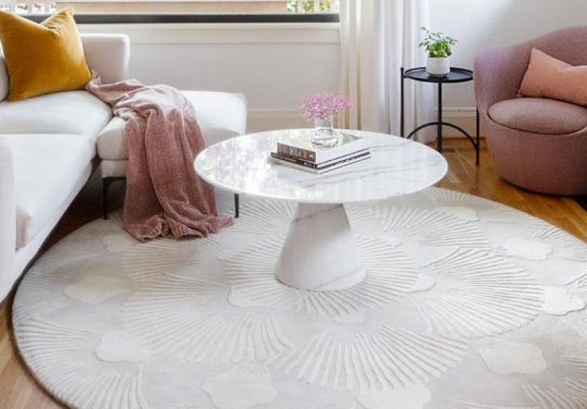 Here's What You Should ALWAYS Do Before Buying a Rug