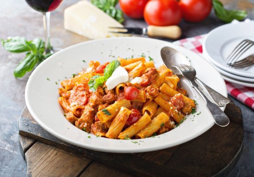 How to Boil Rigatoni Noodles