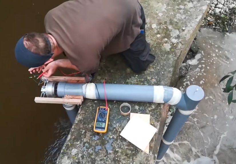 Open Source $50 Water Turbine From Repurposed Parts
