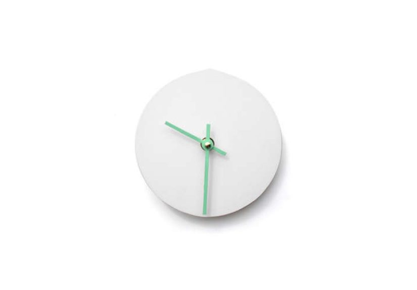 Porcelain Plaster Clock : White