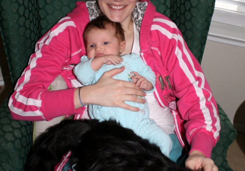 Replay: the girls hanging out.