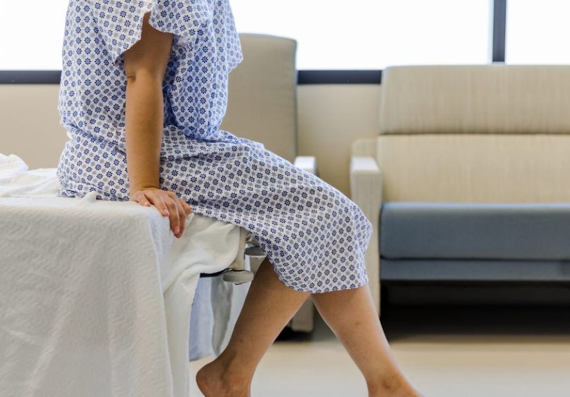 6 Genuinely Welcome Things to Take a Loved One in Hospital
