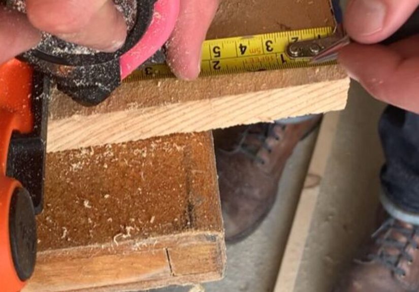 Easy DIY Picture Ledge