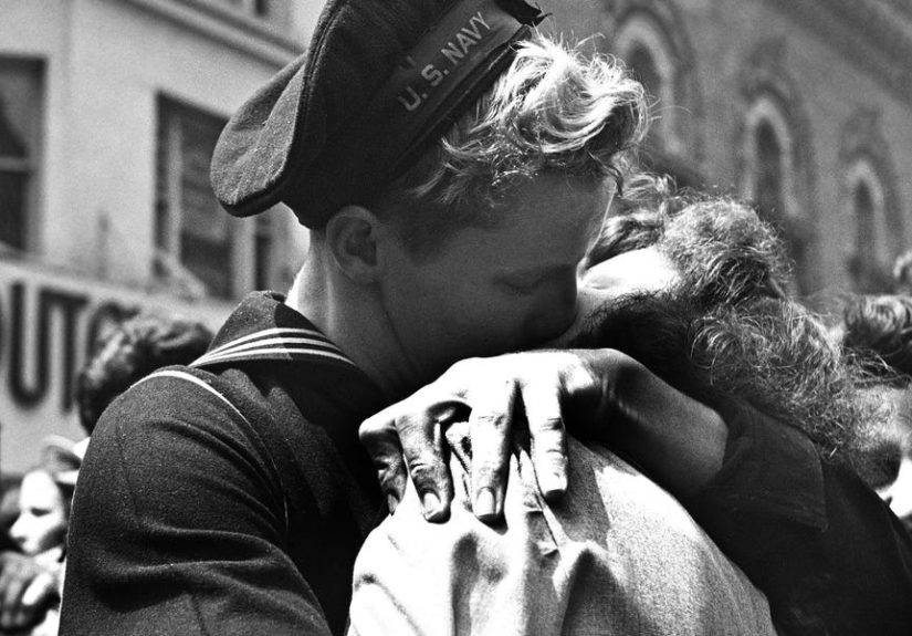 End of World War II 70th Anniversary Photos - Victory in Europe Day