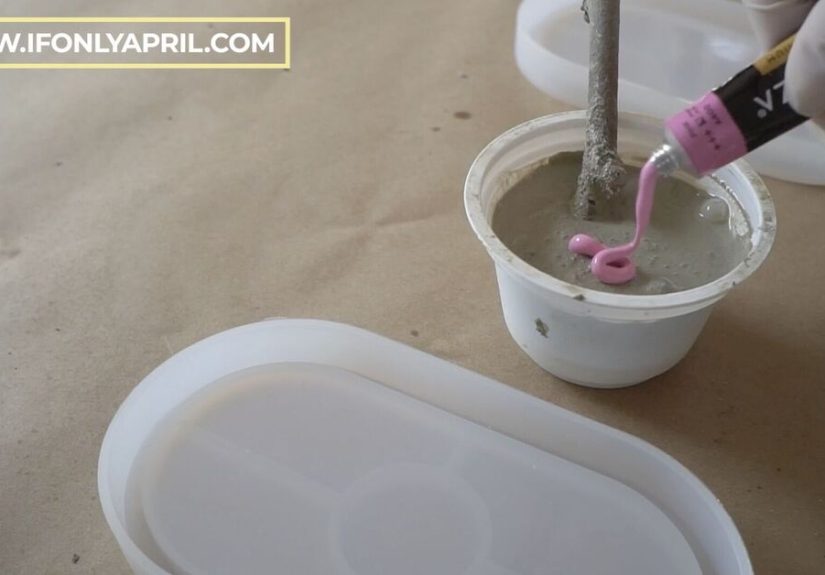 How to Perfectly Combine Cement and Epoxy to Make a Trinket Tray