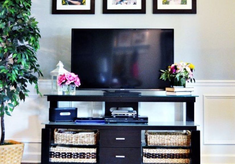 How to Transform Any Room with Wainscoting