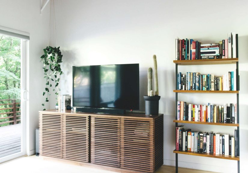 Line Credenza, Large