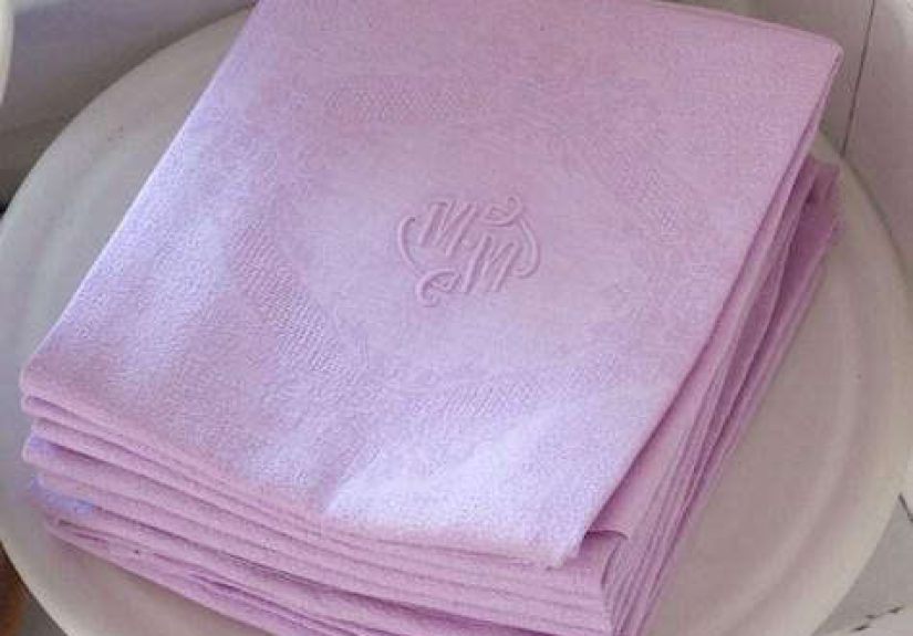 Tabletop: Vintage French Linen Napkins